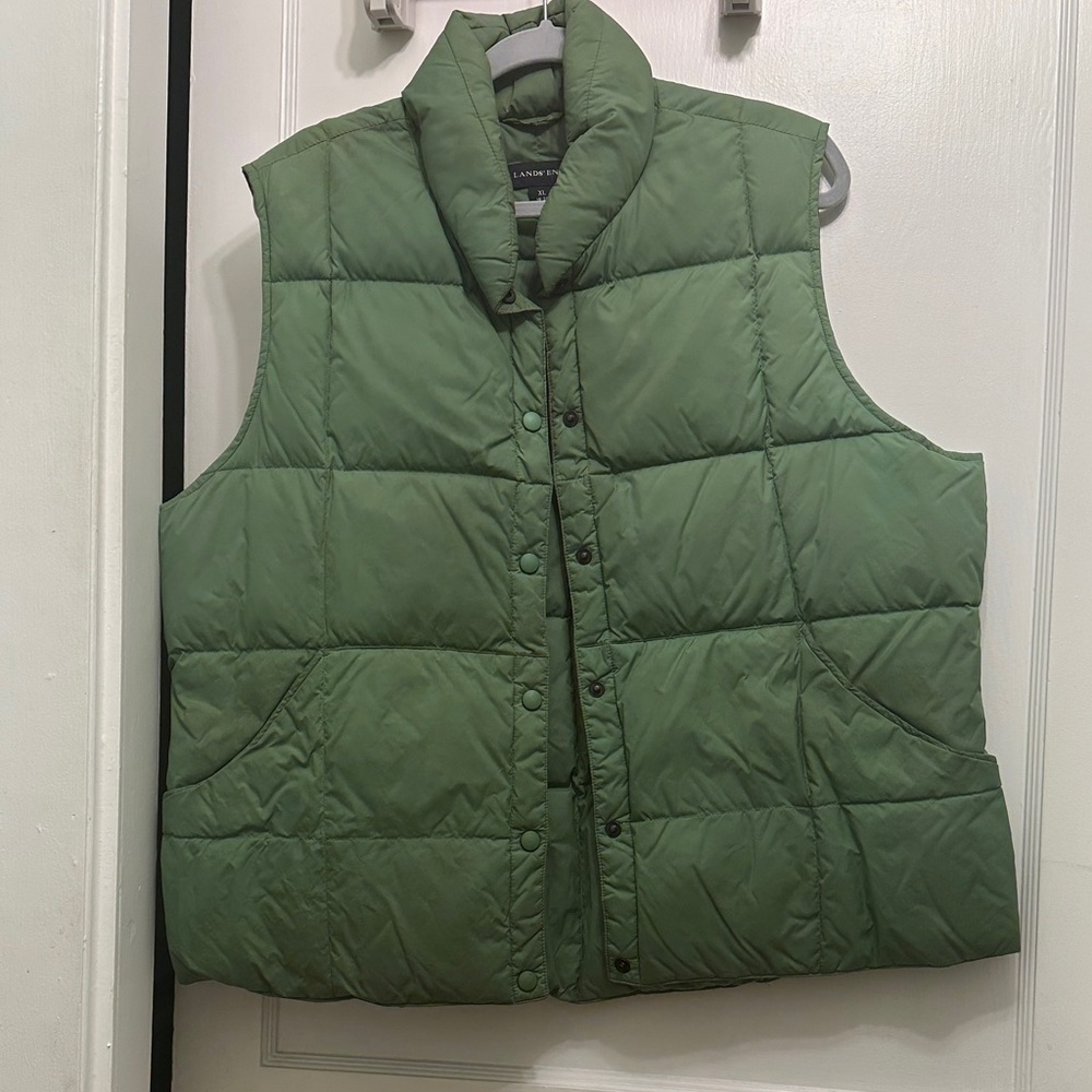 Lands' End Green Puffer Vest